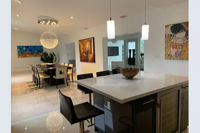 1670 Daytonia Rd, Miami Beach, FL 33141 - Photo 13