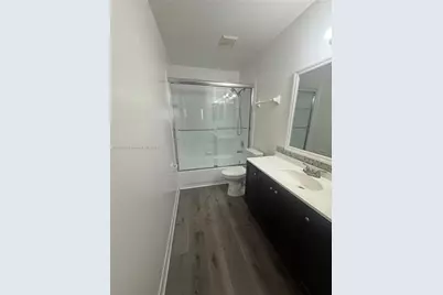 3425 NW 44th St #106, Oakland Park, FL 33309 - Photo 23