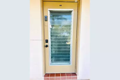 10332 Sunrise Lakes Blvd #103, Sunrise, FL 33322 - Photo 3