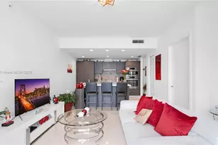 7875 NW 107th Ave, Doral, FL 33178 - Photo 3