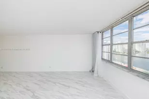 250 174th St, Sunny Isles Beach, FL 33160 - Photo 7