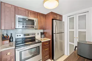 770 Claughton Island Dr, Miami, FL 33131 - Photo 9