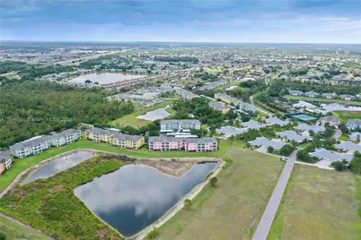 2121 Heron Lake Dr #204, Punta Gorda, FL 33983 - Photo 3