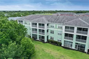 2121 Heron Lake Dr, Punta Gorda, FL 33983 - Photo 1