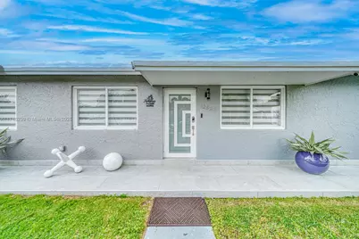 12620 SW 252nd Ter, Homestead, FL 33032 - Photo 3