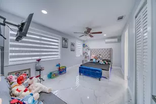 12620 SW 252nd Ter, Homestead, FL 33032 - Photo 5