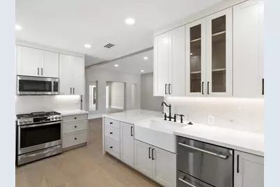 9073 Dickens Ave, Surfside, FL 33154 - Photo 23