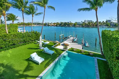 227 E Dilido Dr, Miami Beach, FL 33139 - Photo 3