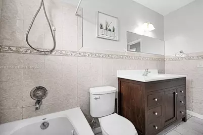 730 N 64th Ave, Hollywood, FL 33024 - Photo 45