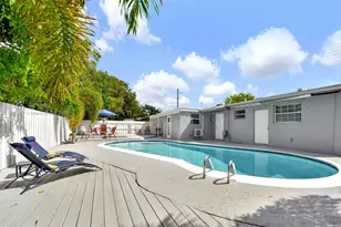 730 N 64th Ave, Hollywood, FL 33024 - Photo 13