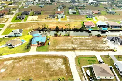 1939 NW 34th Pl, Cape Coral, FL 33993 - Photo 15