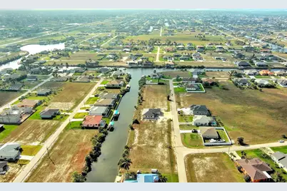 1939 NW 34th Pl, Cape Coral, FL 33993 - Photo 21