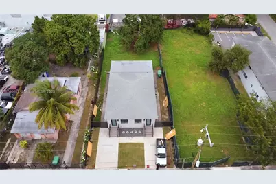681 NW 30th St, Miami, FL 33127 - Photo 1