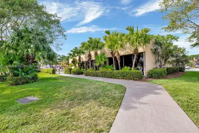 9241 Sunrise Lakes Blvd #308, Sunrise, FL 33322 - Photo 35