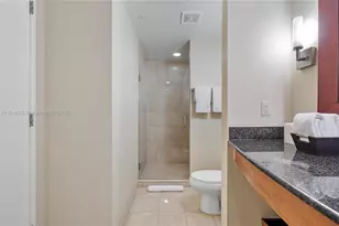 18001 Collins Ave, Sunny Isles Beach, FL 33160 - Photo 21