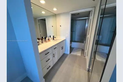 20355 NE 34 Ct #2429, Aventura, FL 33180 - Photo 7