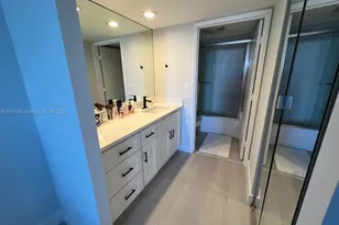 20355 NE 34th Ct, Aventura, FL 33180 - Photo 7