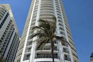 17375 Collins Ave, Sunny Isles Beach, FL 33160 - Photo 3