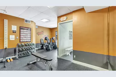 1101 Hillcrest Ct #103, Hollywood, FL 33021 - Photo 27
