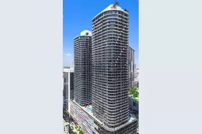 45 SW 9th St #3306, Miami, FL 33130 - Photo 1