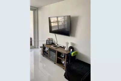 100 Lincoln Rd #727, Miami Beach, FL 33139 - Photo 3