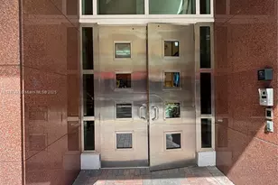 253 NE 2nd St, Miami, FL 33132 - Photo 37