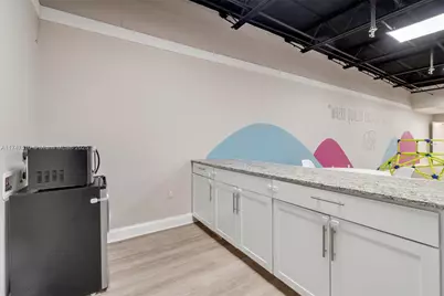 7007 N Waterway Dr, Miami, FL 33155 - Photo 11