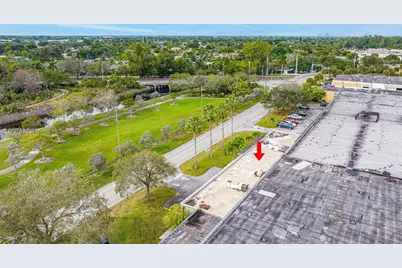 7007 N Waterway Dr, Miami, FL 33155 - Photo 7