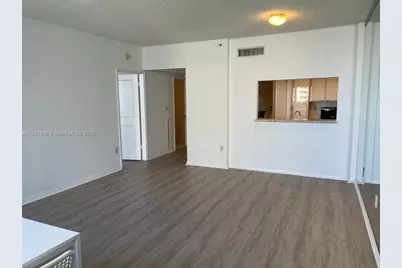 540 Brickell Key Dr #1600, Miami, FL 33131 - Photo 9