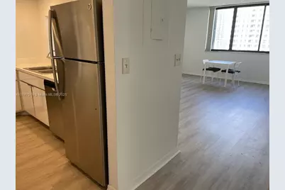 540 Brickell Key Dr #1600, Miami, FL 33131 - Photo 5