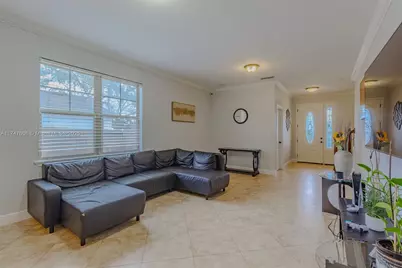 410 S Hudson St, Orlando, FL 32835 - Photo 5