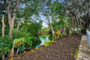 14745 N Spur Dr, Miami, FL 33161 - Photo 29