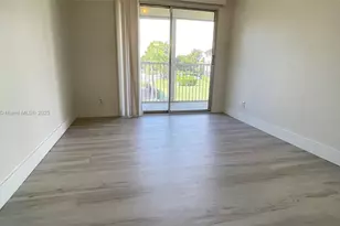 13455 SW 3rd St, Pembroke Pines, FL 33027 - Photo 15