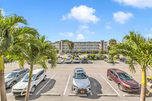 250 Grantham C, Deerfield Beach, FL 33442 - Photo 11