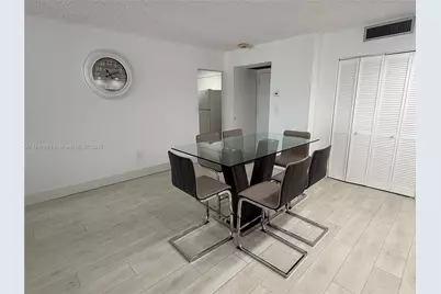 3731 N Country Club Dr #222, Aventura, FL 33180 - Photo 23