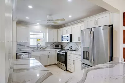 3051 NE 48th St #308, Fort Lauderdale, FL 33308 - Photo 7