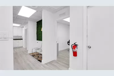 1900 N University Dr #206-1, Pembroke Pines, FL 33024 - Photo 5