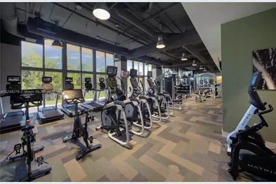 16385 Biscayne Blvd #1221, North Miami Beach, FL 33160 - Photo 7