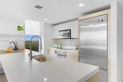 16385 Biscayne Blvd #1221, North Miami Beach, FL 33160 - Photo 27
