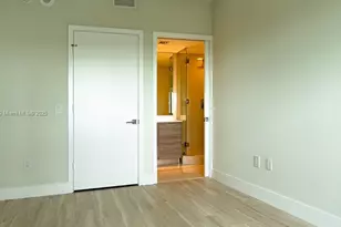 650 NE 32nd St, Miami, FL 33137 - Photo 13