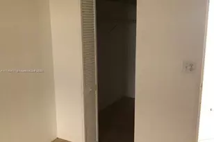 16950 W Dixie Hwy A631 Hwy, North Miami Beach, FL 33160 - Photo 9