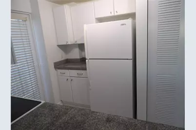 2740 SW 28th Ter #301, Miami, FL 33133 - Photo 5