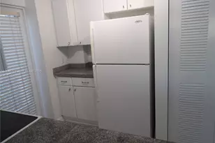 2740 SW 28th Terrace, Miami, FL 33133 - Photo 5