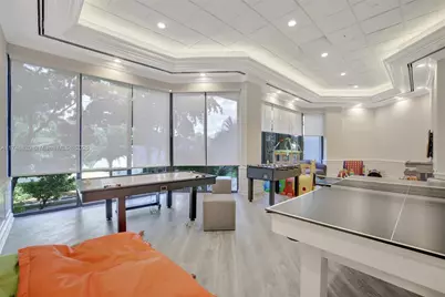 2000 Island Bl #410, Aventura, FL 33160 - Photo 43