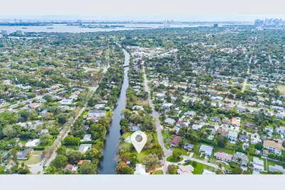 11701 W Biscayne Canal Rd, Miami, FL 33161 - Photo 15