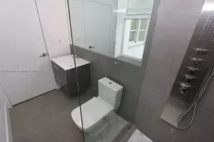 600 15th St, Miami Beach, FL 33139 - Photo 9