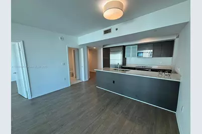 55 SE 6th St #2005, Miami, FL 33131 - Photo 15