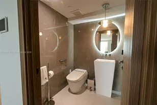 16699 Collins Ave, Sunny Isles Beach, FL 33160 - Photo 29