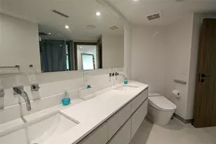 16699 Collins Ave, Sunny Isles Beach, FL 33160 - Photo 17