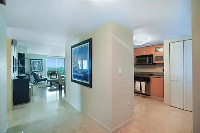 2101 Brickell Ave #1812, Miami, FL 33129 - Photo 17